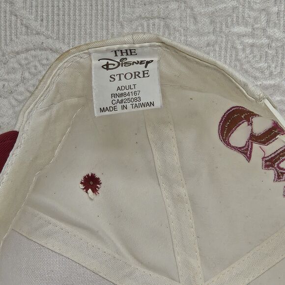 Vintage 90s Disney Snow White Embroidered Grumpy Hat Maroon White Old English - Picture 7 of 8